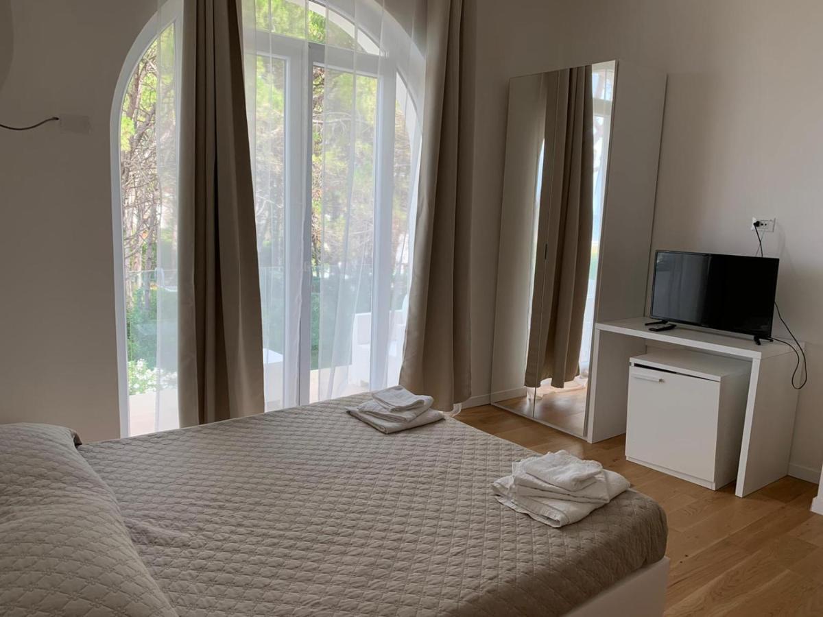 Hotel Artemide Mare Paestum Ngoại thất bức ảnh
