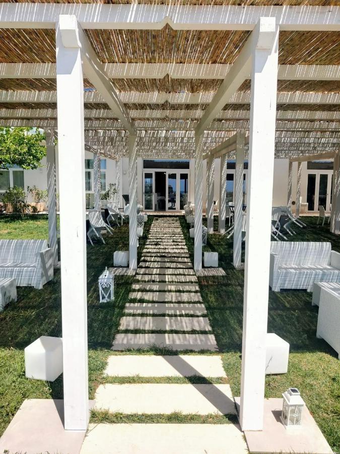 Hotel Artemide Mare Paestum Ngoại thất bức ảnh