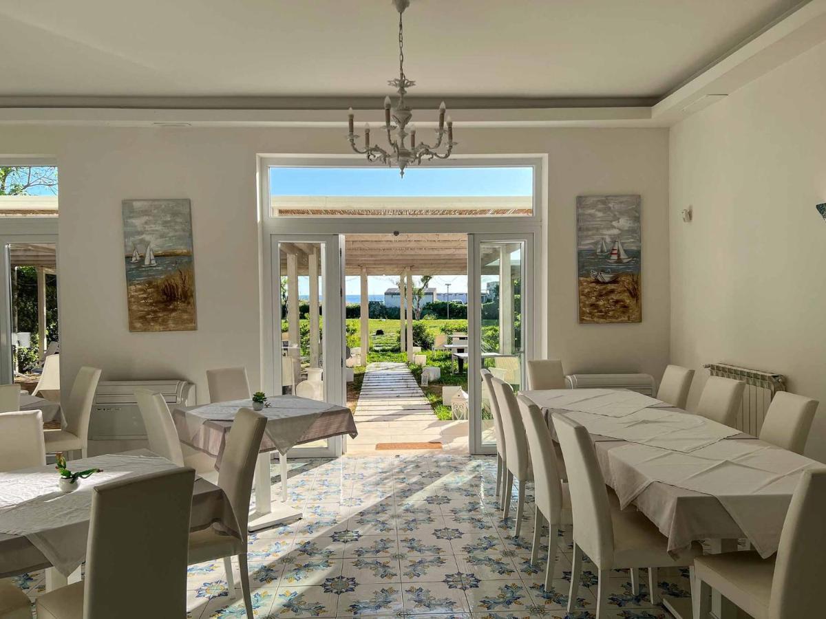 Hotel Artemide Mare Paestum Ngoại thất bức ảnh