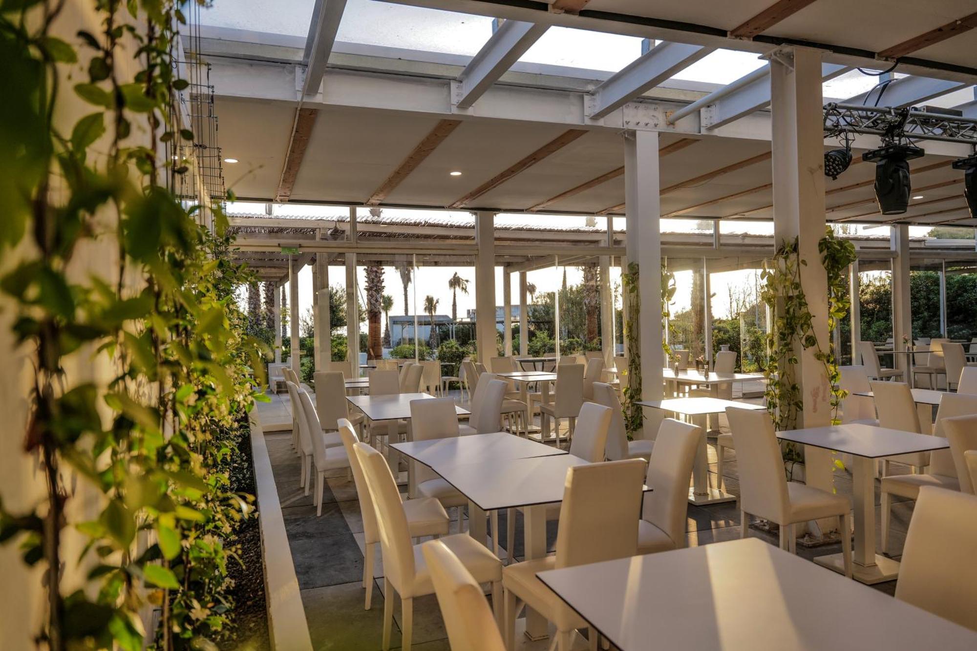 Hotel Artemide Mare Paestum Ngoại thất bức ảnh